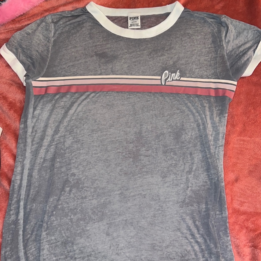 VS PINK tee